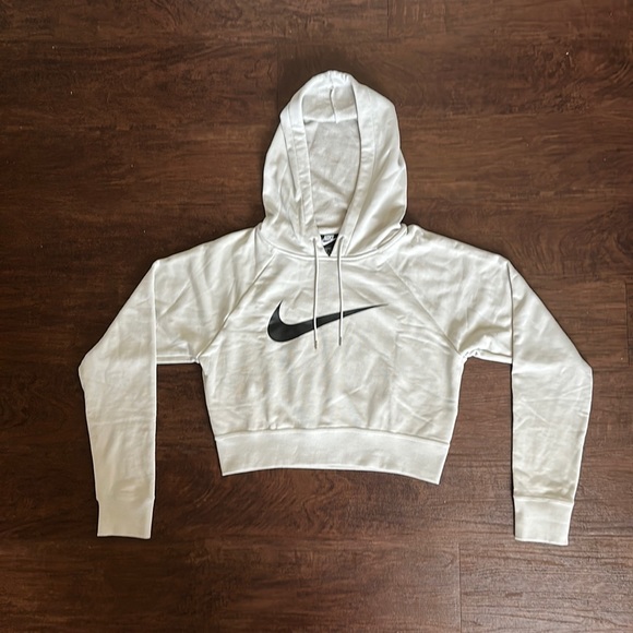 Nike Jackets & Blazers - Nike cropped hoodie